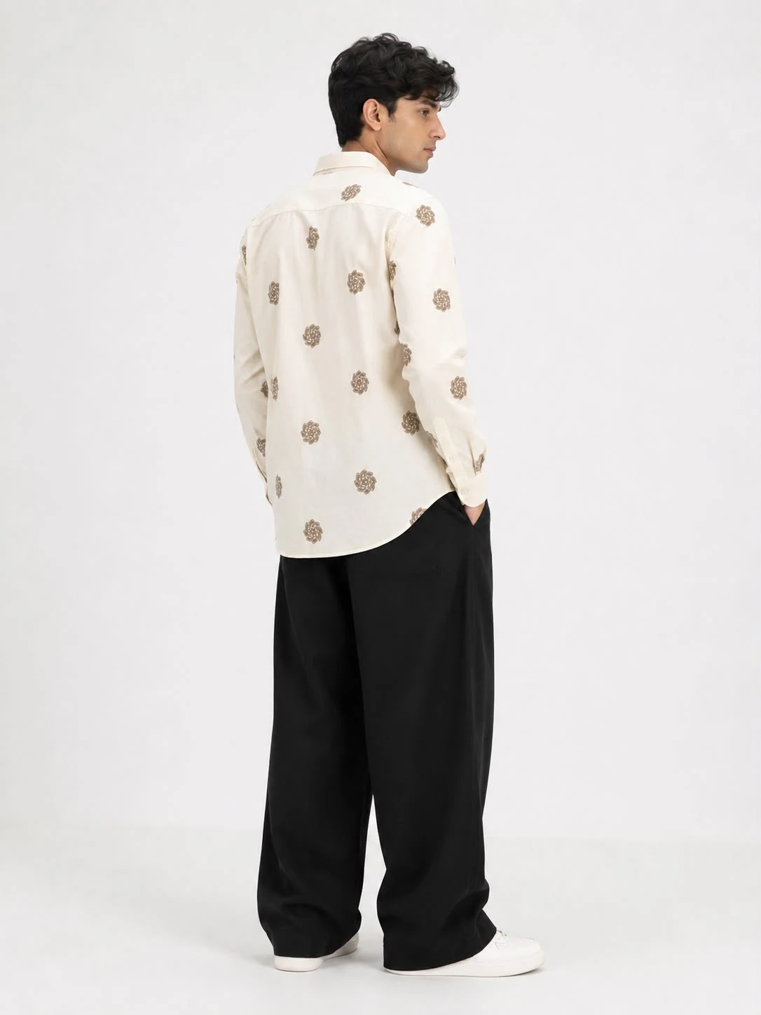 CALZADO IMP EMB F/S SHIRT, image 2