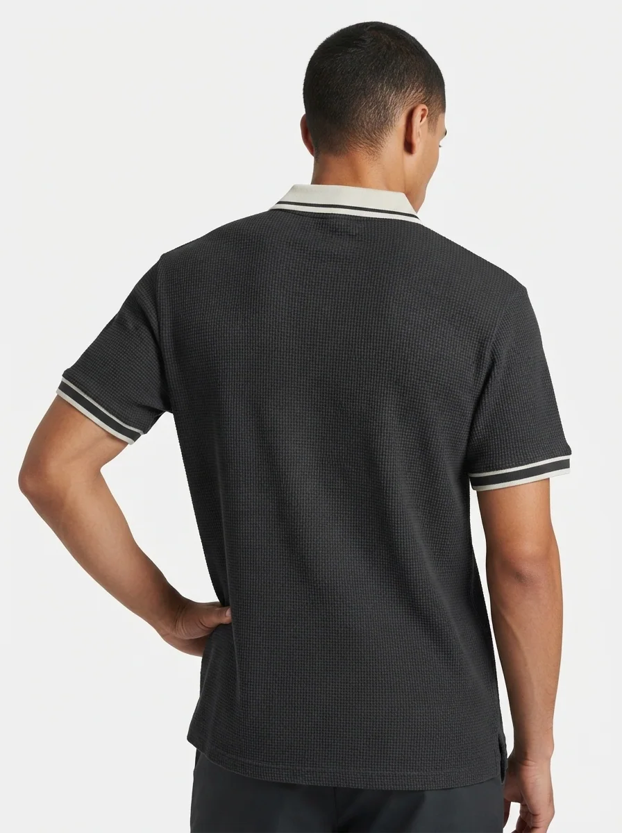 NEVER COLLAR PRINT TSHIRT, image 2