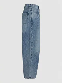 AXM10002 3