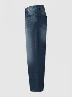 AXM10023 5