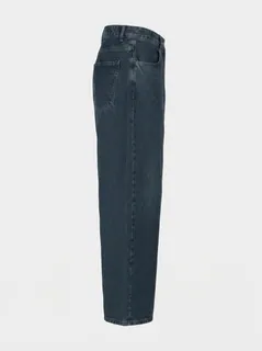 AXM10010 6