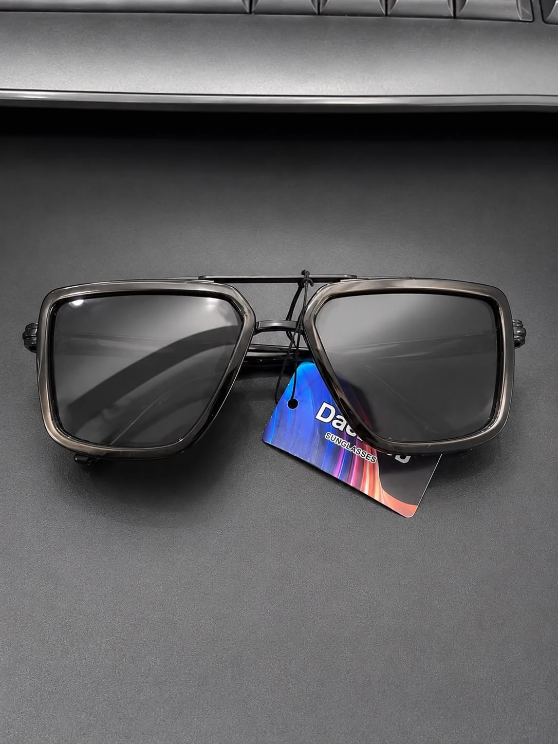 SQUARE BLACK, image 1